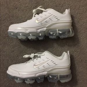 Nike Vapor Max 360 (women’s)